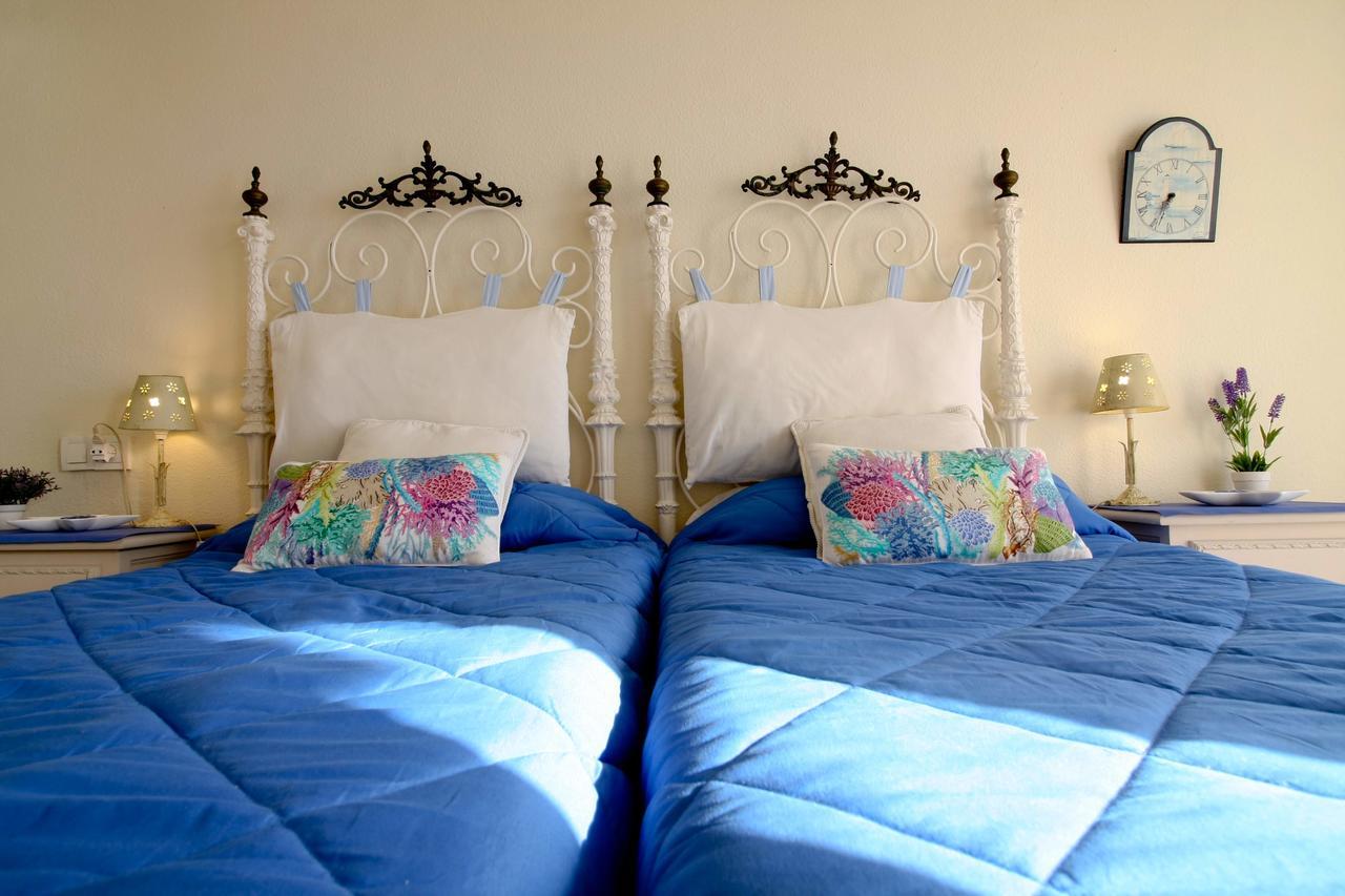 Suitur Apartamento Frente A La Playa フエンヒロラ エクステリア 写真